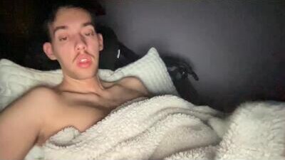adam88231 public webcam profile photo 6