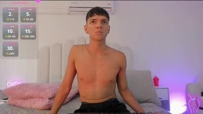 adamandsheyla public webcam profile photo 2