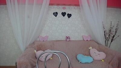 addelyn__moon public webcam profile photo 2