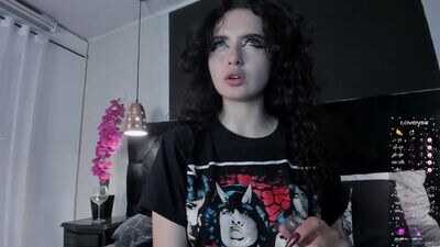 adeelinee