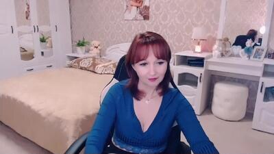 adelemoran public webcam profile photo 4