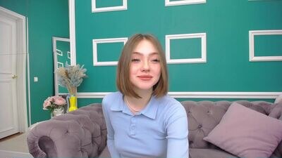 adelewilson__ public webcam profile photo 4