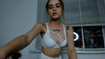 adelina_argent public webcam profile photo 4