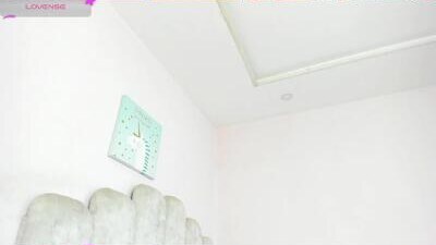 adeline1__ public webcam profile photo 10
