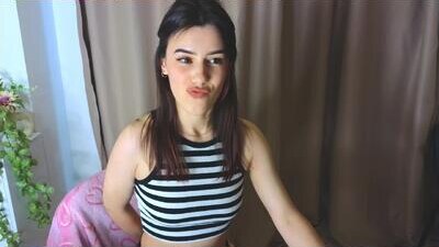 adellyy public webcam profile photo 6