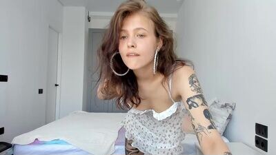 adriana_hill public webcam profile photo 3