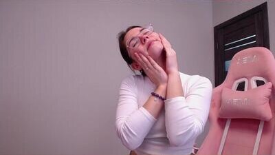 adriana_meow246 public webcam profile photo 7