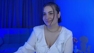 adrianatores public webcam profile photo 5