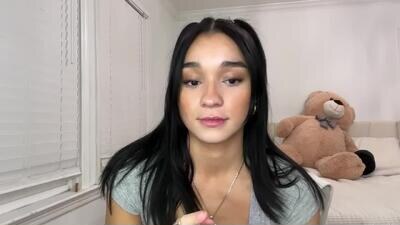 adriannarodriguez public webcam profile photo 4