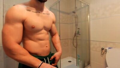 advp69 public webcam profile photo 2