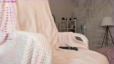 aen_gii public webcam profile photo 6