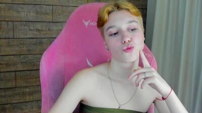 agatagate public webcam profile photo 4