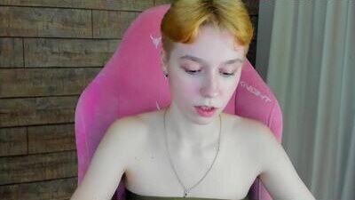 agatagate public webcam profile photo 6