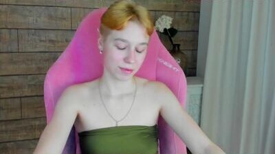 agatagate public webcam profile photo 7