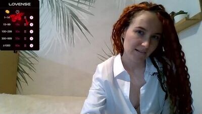 agnesgraham public webcam profile photo 3