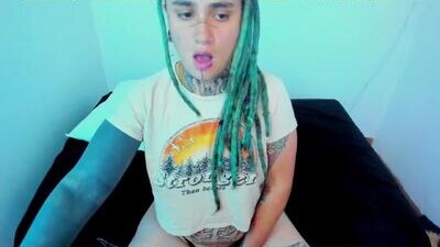 agness_6 public webcam profile photo 10