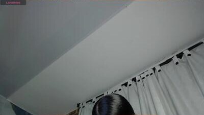 aiilynn_1 public webcam profile photo 9