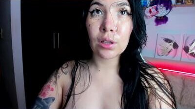 ailynred_ public webcam profile photo 10