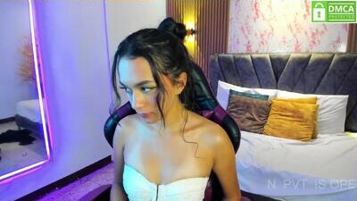aisha_vex public webcam profile photo 7
