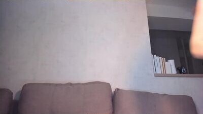 aishaice public webcam profile photo 8