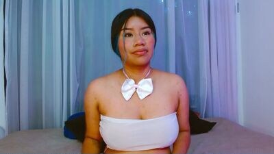 alaiabluecs public webcam profile photo 3