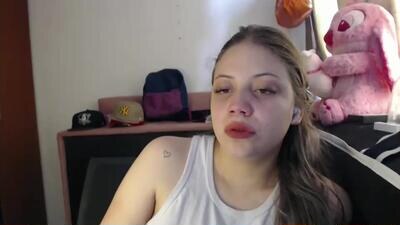 alaina_blessed public webcam profile photo 3