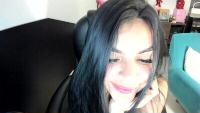 alana_fox18 public webcam profile photo 3