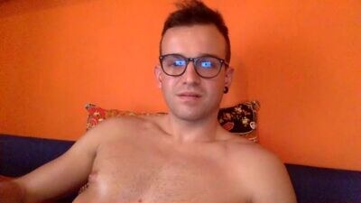 aleboxx public webcam profile photo 3