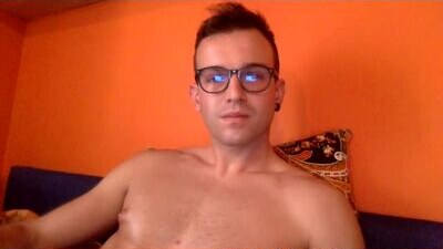 aleboxx public webcam profile photo 5