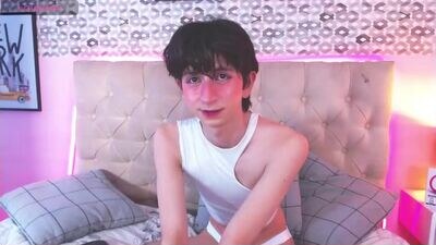 aleek_ravn public webcam profile photo 2