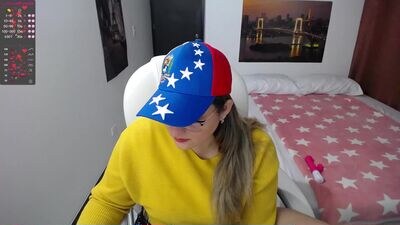 alejandra_milf_ public webcam profile photo 3