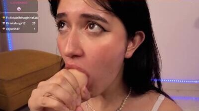 alessandralb public webcam profile photo 6