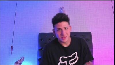 alex_grray public webcam profile photo 3