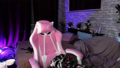 alex_howell public webcam profile photo 7