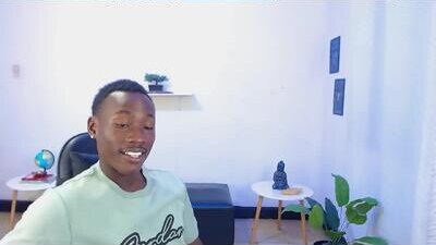 alexaandro18 public webcam profile photo 8