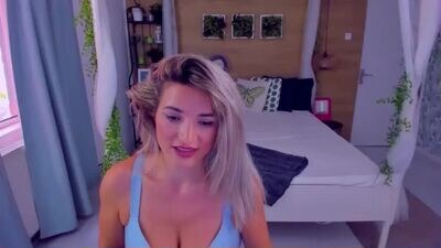 alexanikole public webcam profile photo 2