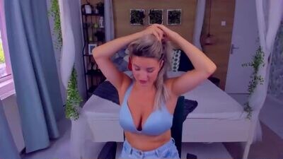 alexanikole public webcam profile photo 3