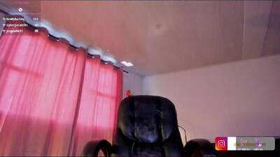 alexawarren_ public webcam profile photo 7