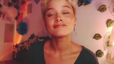 alexiafisher_ public webcam profile photo 3