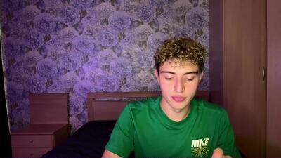 alfredsweet public webcam profile photo 4