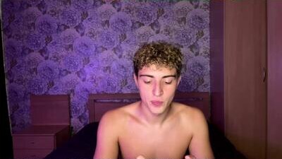 alfredsweet public webcam profile photo 8