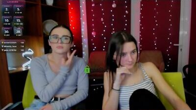 alia_skay public webcam profile photo 5
