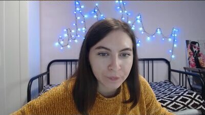 alice_________________________ public webcam profile photo 5