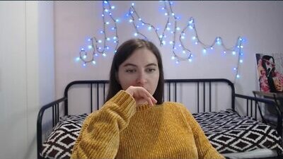 alice_________________________ public webcam profile photo 8