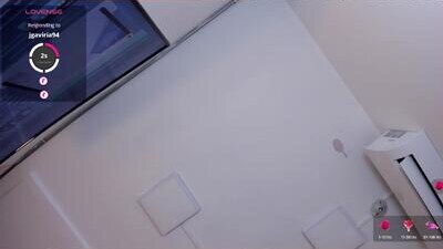 alice__susan public webcam profile photo 6
