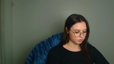alice_alic_e public webcam profile photo 8