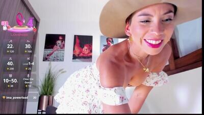 alice_barry public webcam profile photo 2
