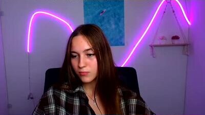 alice_dreamofu public webcam profile photo 6