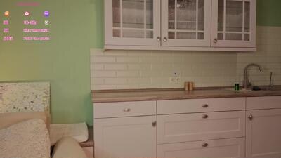alice_grand public webcam profile photo 4