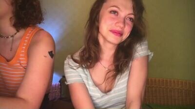 alice_johns_ public webcam profile photo 3